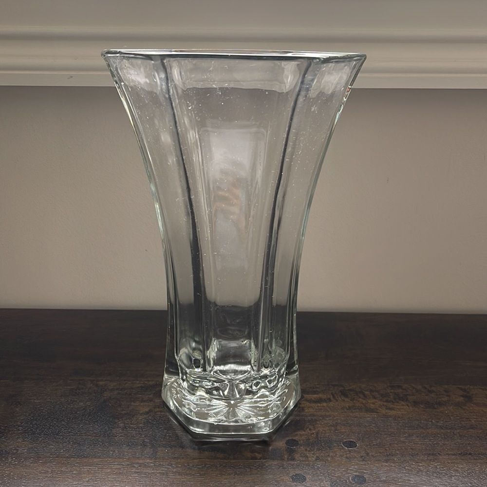 Vintage Hoosier Glass Hexagon Vase 4041